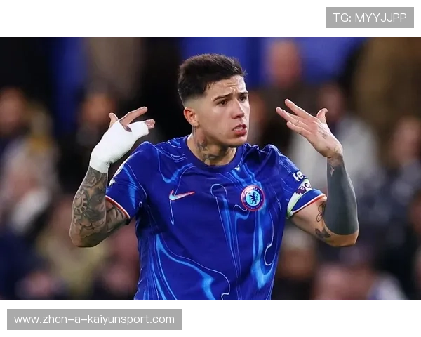 切尔西边路传中，命中点位实现精彩得分，战术层面再升新台阶